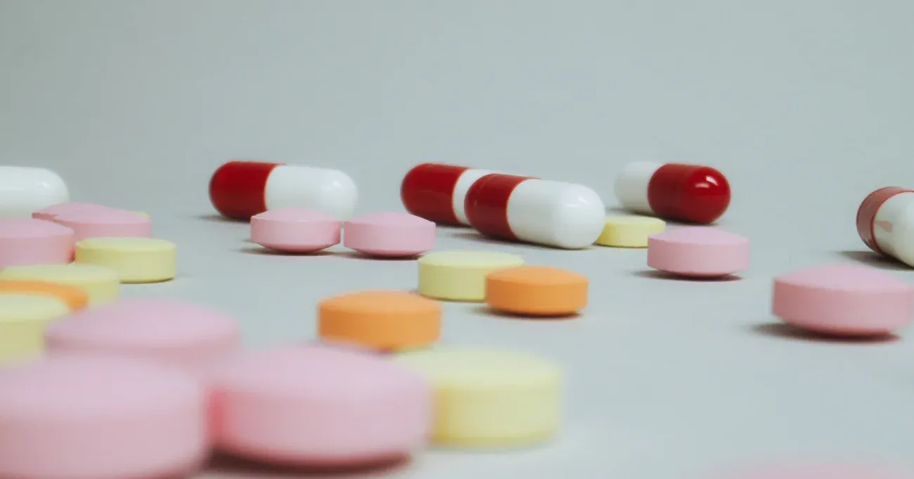 best-probiotics-for-women-over-50-why-your-needs-change-with-age